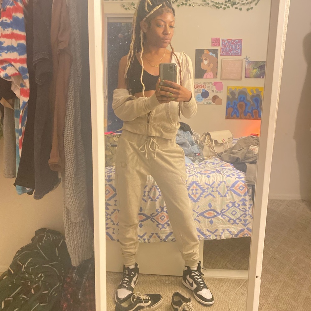 tan true religion sweats with matching sip up hoodie. great condition
